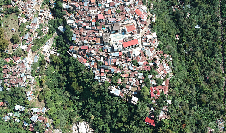 Santa Cruz la Laguna, Lake Atitlan